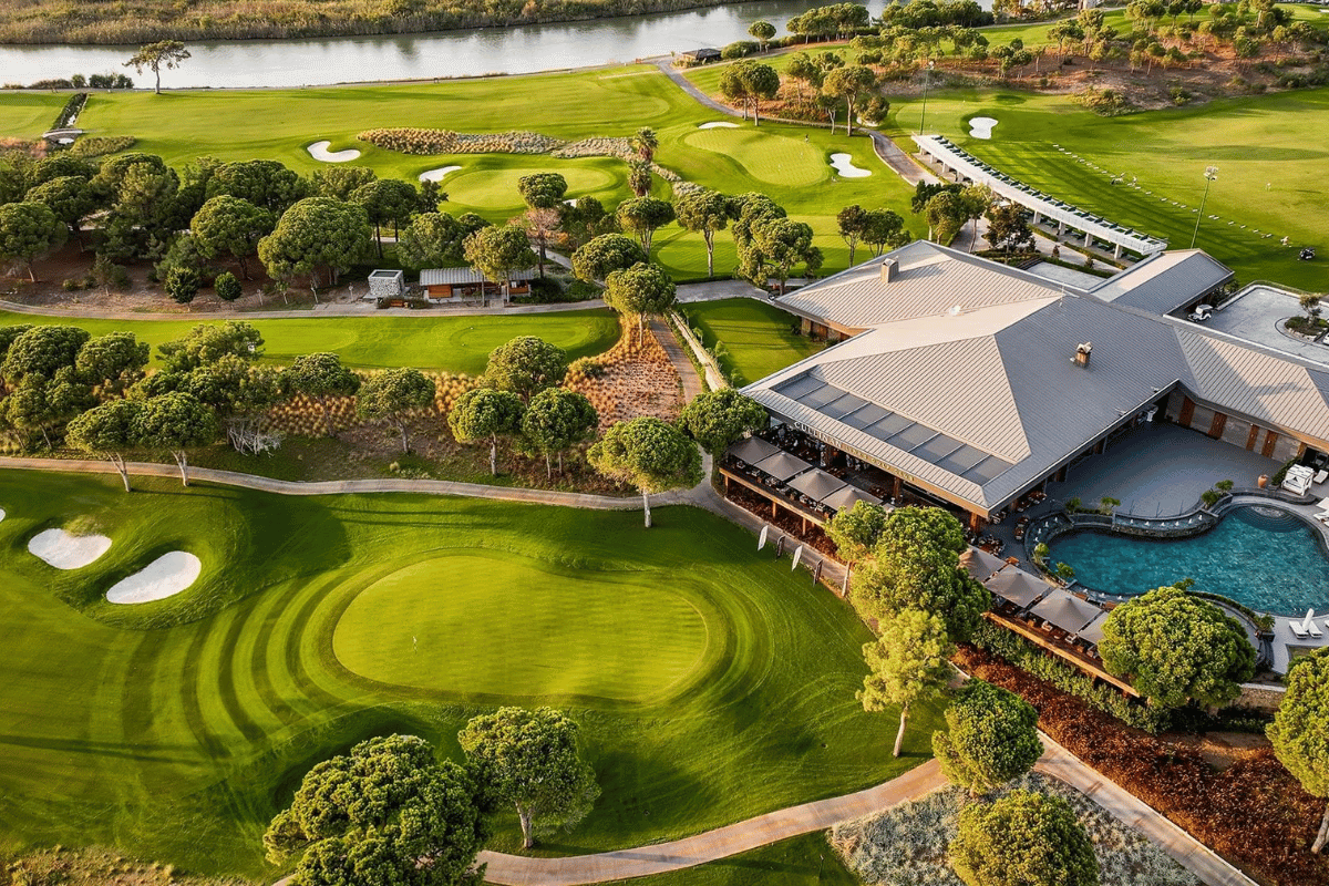 Titanic Deluxe Classic